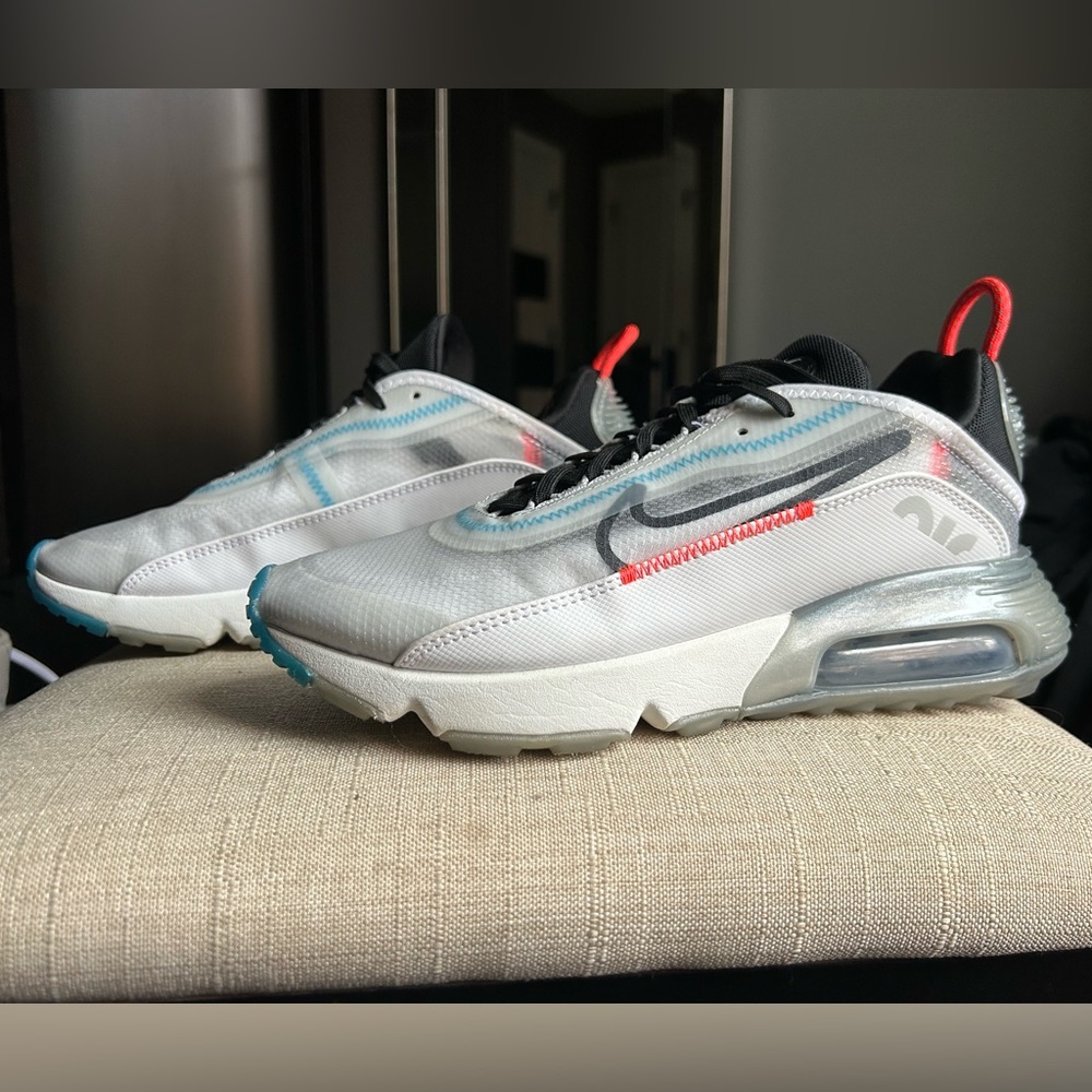 Nike 2090